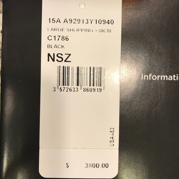 Chanel Tote - Picture 5 of 5